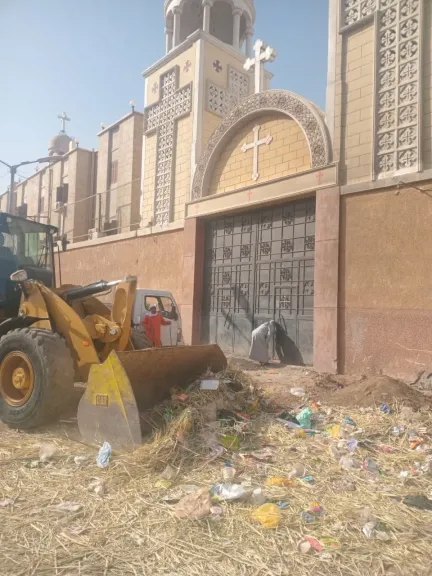 رفع 52 طن مخلفات بنجع حمادي بقنا 