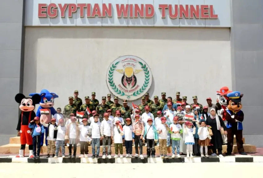 الجيوش الميدانية والمناطق العسكرية تحتفل بيوم اليتيم