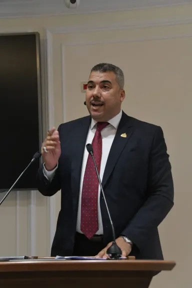 النائب عبد اللطيف أبو الشيخ