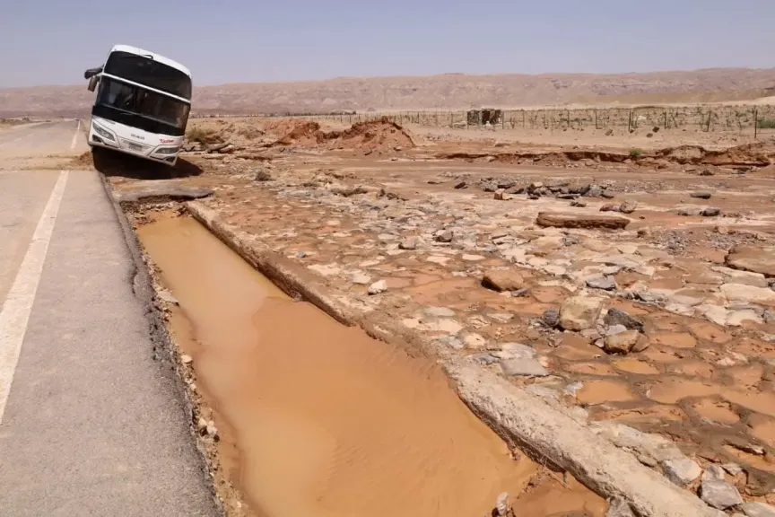 إحتواء تداعيات السيول بسانت كاترين ولجنة لحصر الخسائر بوادي سعال