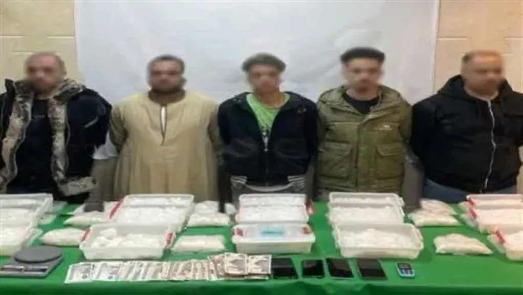 المتهمين 