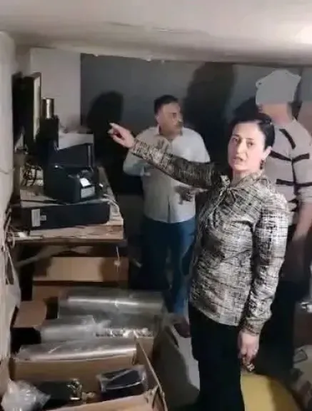 ضبط حلويات قاتله قبل بيعها بأسواق الفيوم 