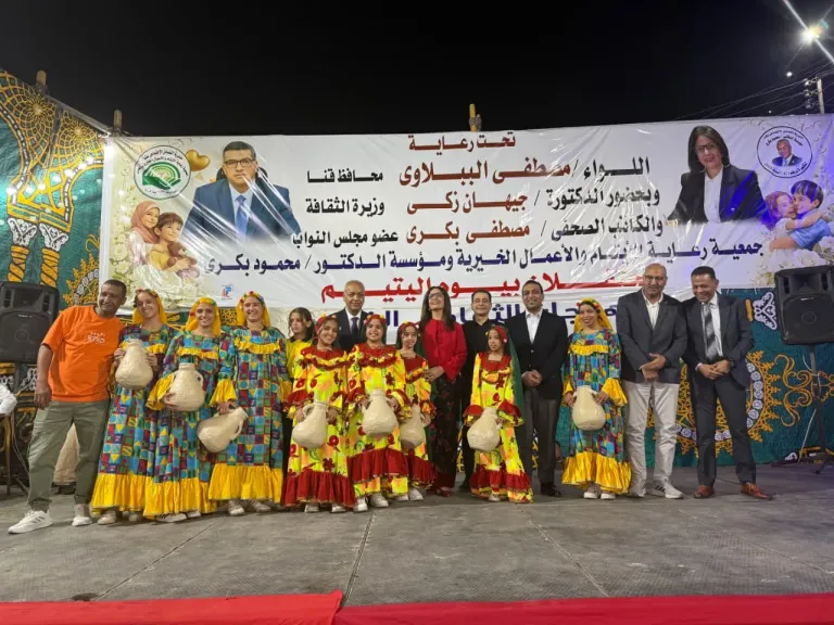 وزيرة الثقافة تتفقد عدد من المؤسسات الثقافية بقنا  