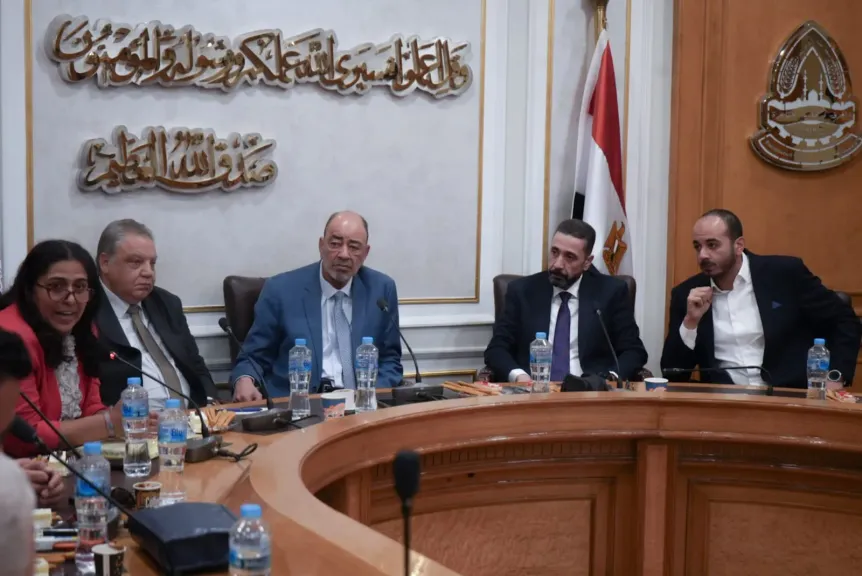 جانب من الاجتماع 