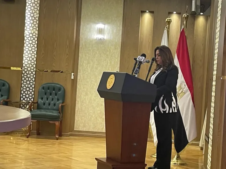 وزيرة التنمية المحلية منال عوض