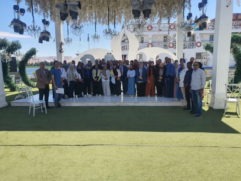 ورشة عمل تعزيز قدرات الجمعيات الأهلية لإدارة المخلفات الصلبة 