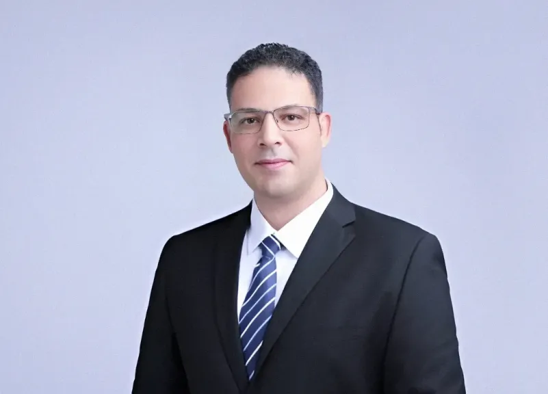 الدكتور محمد هارون، أمين لجنة العلاقات الخارجية بحزب «المصريين»