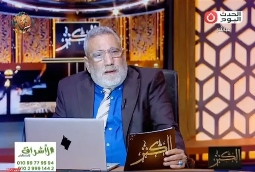 الإعلامي أشرف محمود