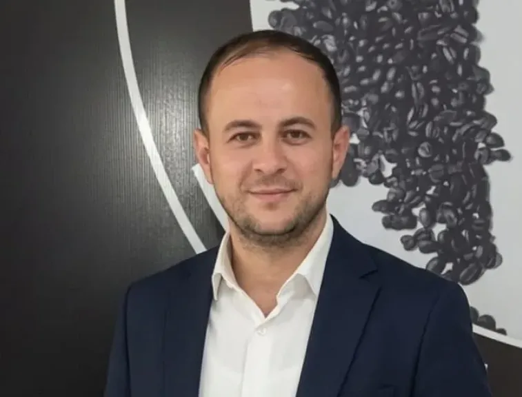 شحاتة زكريا
