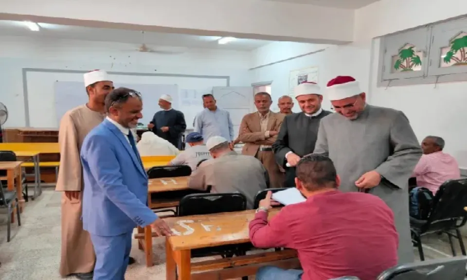 جانب من زيارة مدير الجامع الأزهر