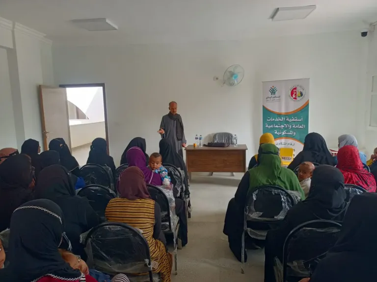 ندوات توعوية لإدارة المخلفات المنزلية والزراعية 