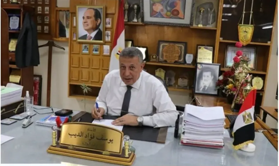 يوسف الديب وكيل تعليم البحيرة 