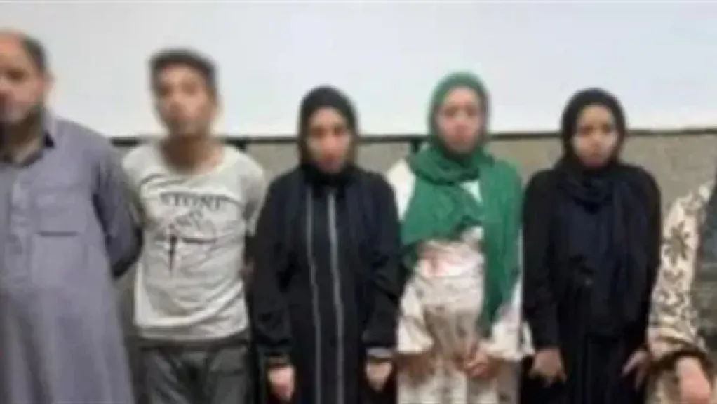 المتهمين 