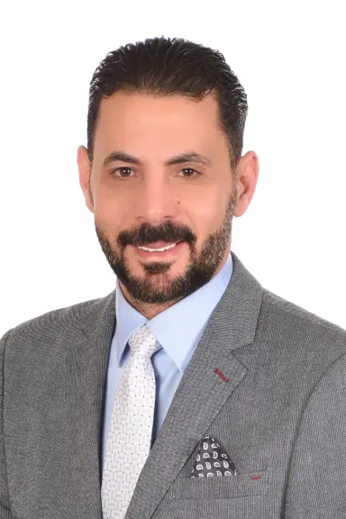 الدكتور سعيد حساسين 