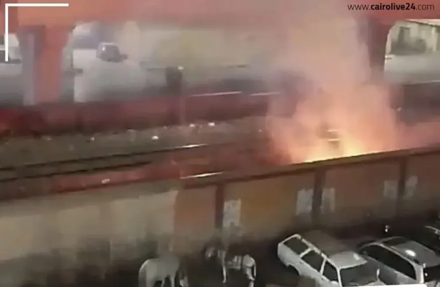 جانب من الحريق
