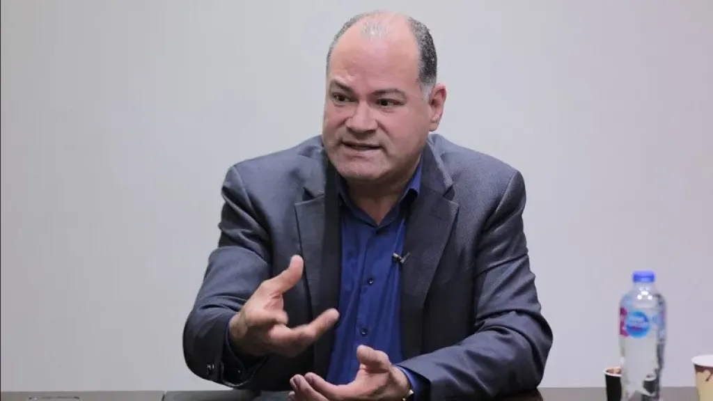 الإعلامي نشأت الديهي 