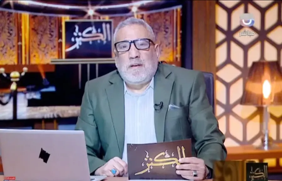 الإعلامي أشرف محمود