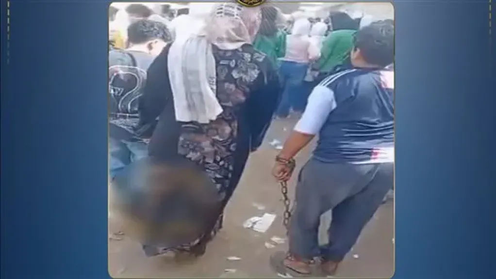 جانب من الصور 
