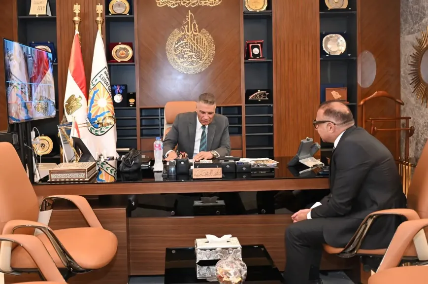 تشغيل 5 حافلات كهربائية ضمن مشروع جرين شرم