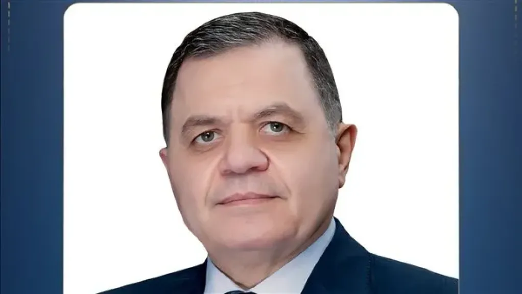 وزير الداخلية اللواء محمود توفيق
