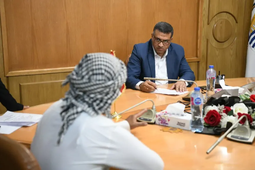 بحث 156 طلباً وشكوى خلال اللقاء المفتوح