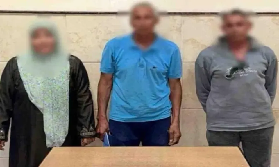 المتهمين 