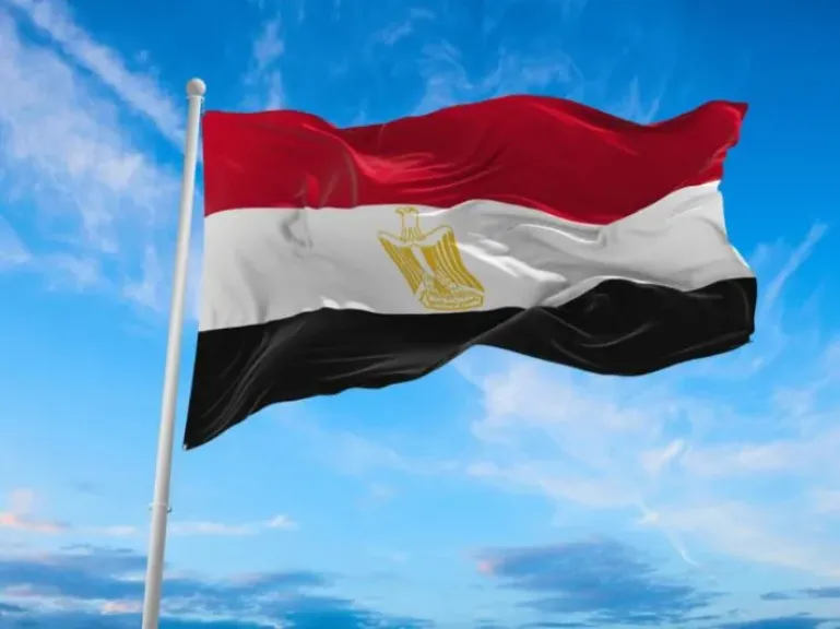 مصر تدين استهداف مطار الكويت الدولي وتؤكد تضامنها الكامل مع دولة الكويت الشقيقة