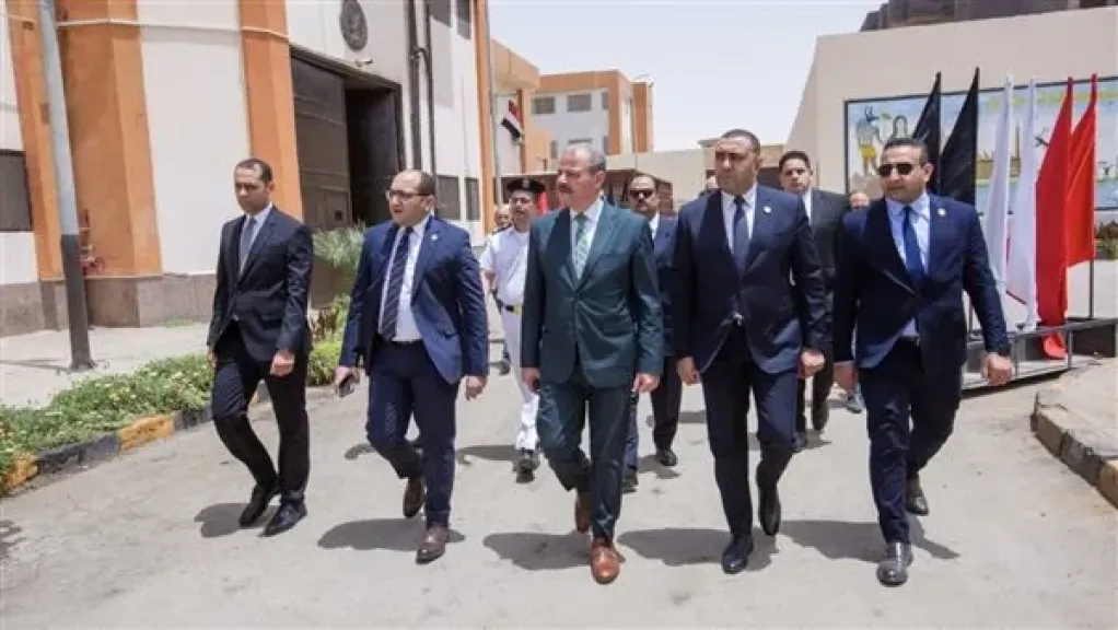 النيابة العامة تُجري تفتيشًا لمركز إصلاح وتأهيل المنيا 3.. صور