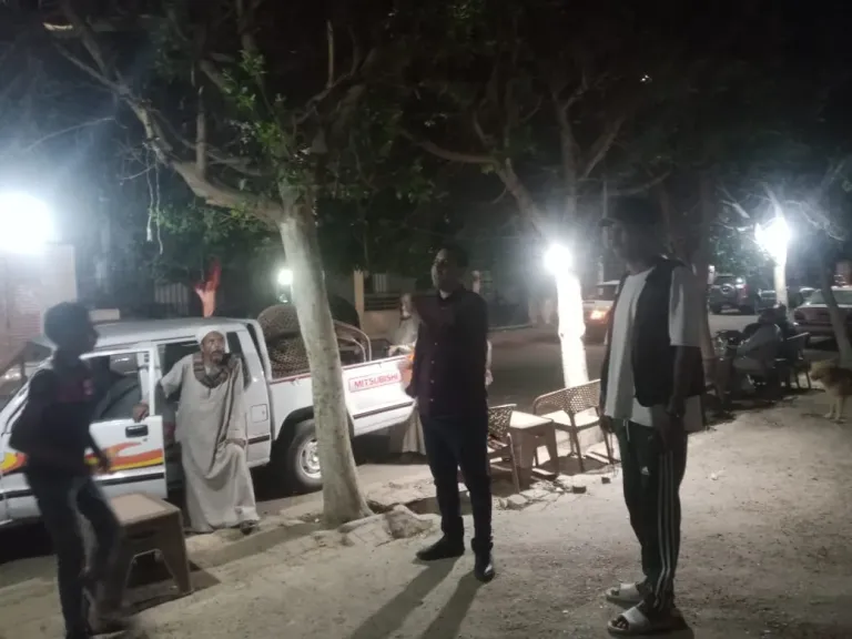 حملات مكثفة بنجع حمادي بقنا لرفع الإشغالات وتوجيه 39 إنذار للمحال والورش غير المرخصة
