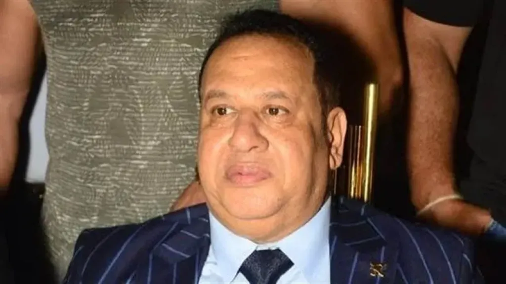 عاجل| النيابة العامة تتحفظ على أموال صبري نخنوخ وآخرين وإدراجهم على قوائم الممنوعين من السفر