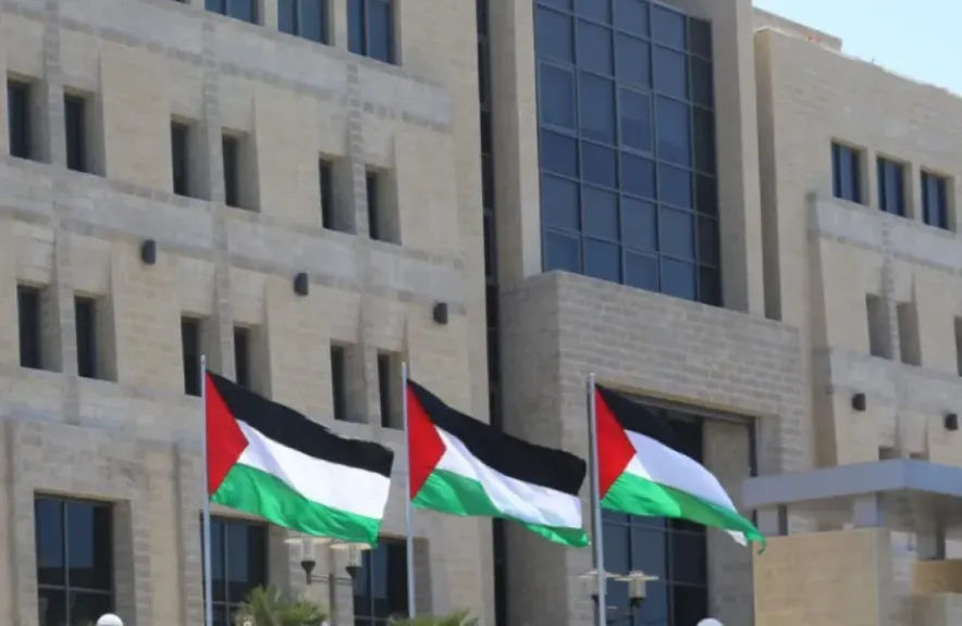 الرئاسة الفلسطينية: استمرار سياسات الاحتلال التصعيدية وإرهاب المستوطنين يهددان الأمن والاستقرار في المنطقة