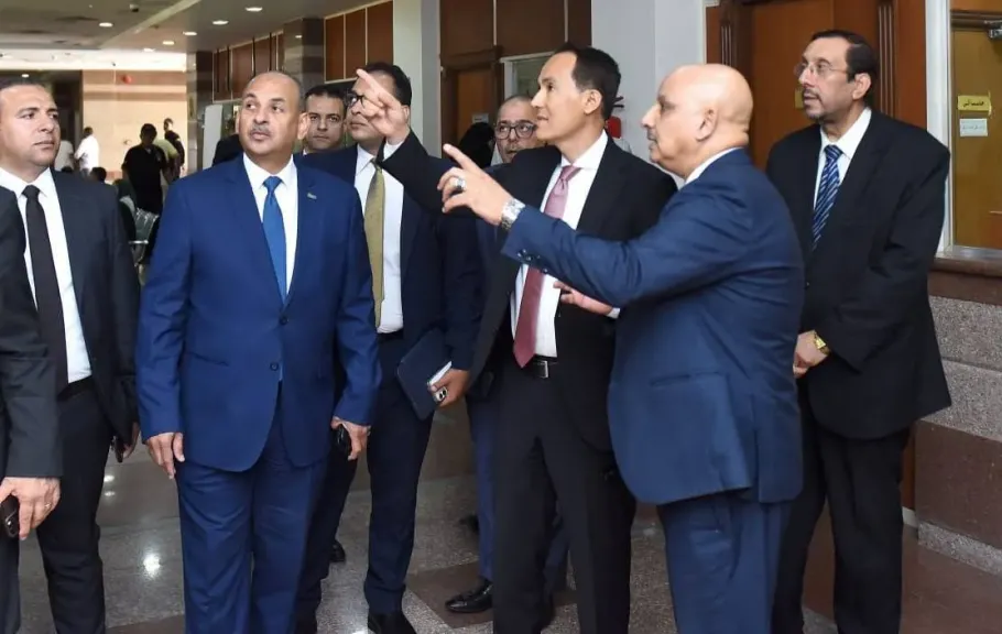 الرئيس التنفيذي للهيئة العامة للاستثمار يتفقد مركز خدمات المستثمرين والمنطقة الحرة العامة بالإسكندرية