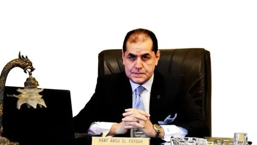 قرار جديد.. خبير: الخروج من عباءة الصندوق يخفف الضغط عن جيوب المصريين|فيديو
