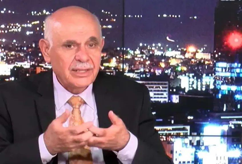 نائب رئيس أركان الجيش الأردني السابق: حادثة سقوط ”أباتشي” الأمريكية فوق هرمز ”غريبة وغير منطقية”