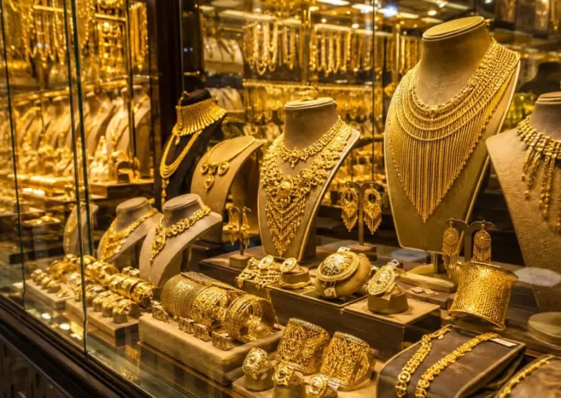 أسعار الذهب اليوم الجمعة 12 يونيو 2026.. هل يواصل المعدن الأصفر التراجع أم يعود للارتفاع؟