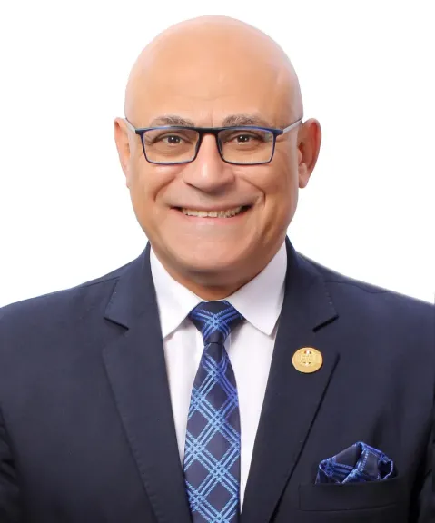 بعد تجديد الثقة به عضواً بالهيئة العليا أمانة الإستثمار المركزية بحزب مستقبل وطن.. ماجد عبد العظيم: أجندة تشريعية تدعم الإستثمار
