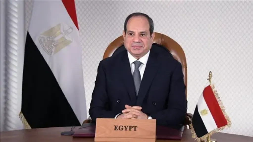 الرئيس السيسي يهنئ نظيره الروسي بمناسبة الاحتفال بذكرى العيد القومي