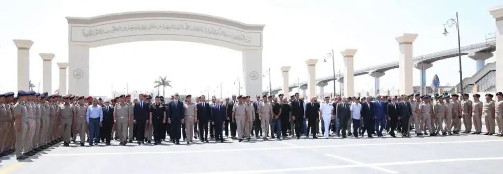 وزير الدفاع يتقدم الجنازة العسكرية للفريق يوسف عفيفى أحد قادة حرب أكتوبر المجيدة