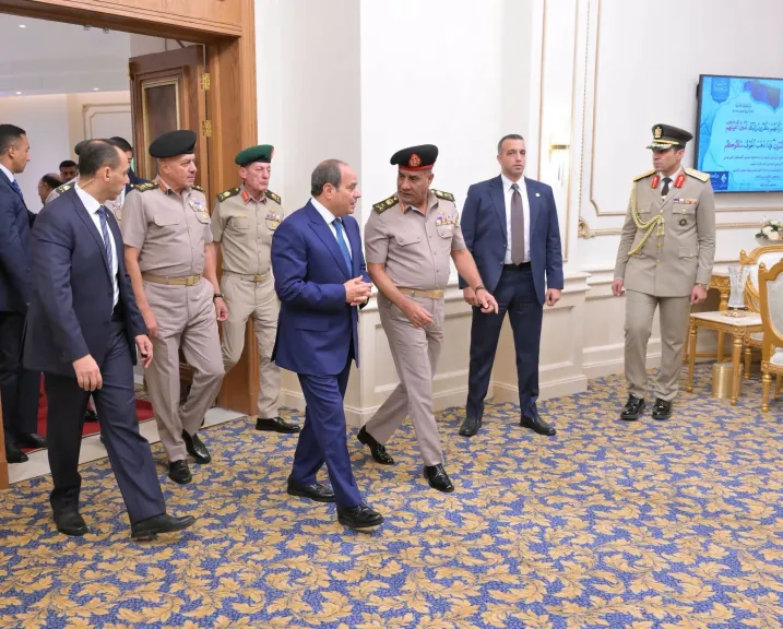 الرئيس السيسي يشهد تخريج الدورة الثالثة لأئمة الأوقاف من الأكاديمية العسكرية.. صور