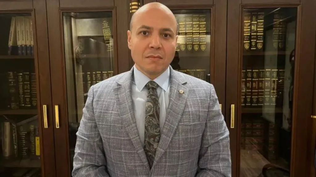 محام الطفلة المعتدى عليها بالمدرسة الدولية يكشف تفاصيل الأزمة المشتعلة مع رجل أعمال شهير