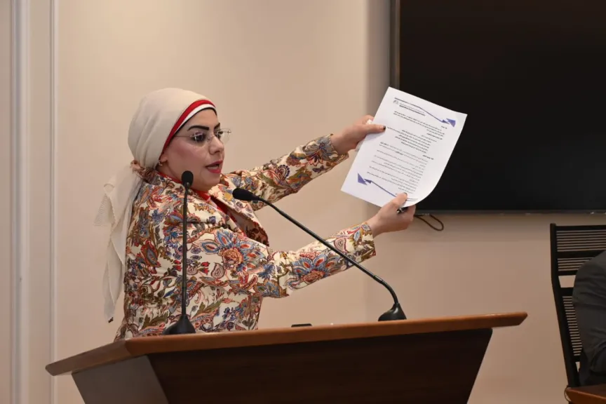 النائبة جيهان شاهين تطالب بحل نهائي لأزمة مياه الشرب بمدينة السليمانية