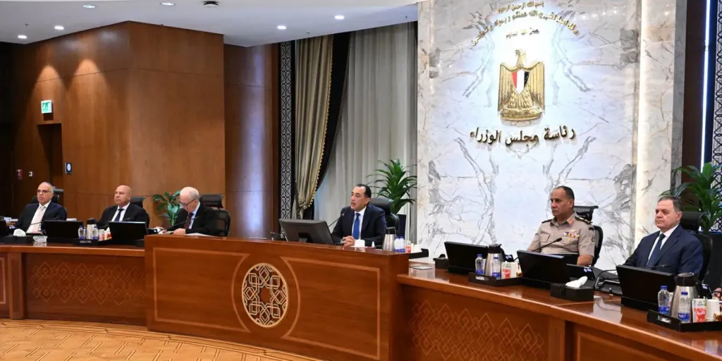 رئيس الوزراء يترأس الاجتماع الأسبوعي للحكومة