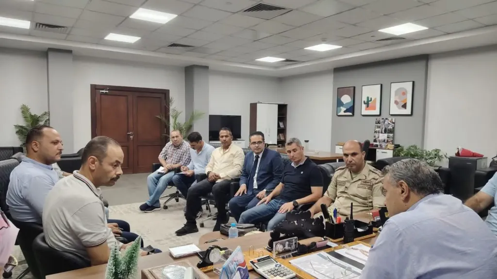 بالتعاون مع وزارة الدفاع إدارة الحرب الكيميائية.. إنطلاق حملة لمكافحة ناقلات الأمراض البعوض بشرم الشيخ