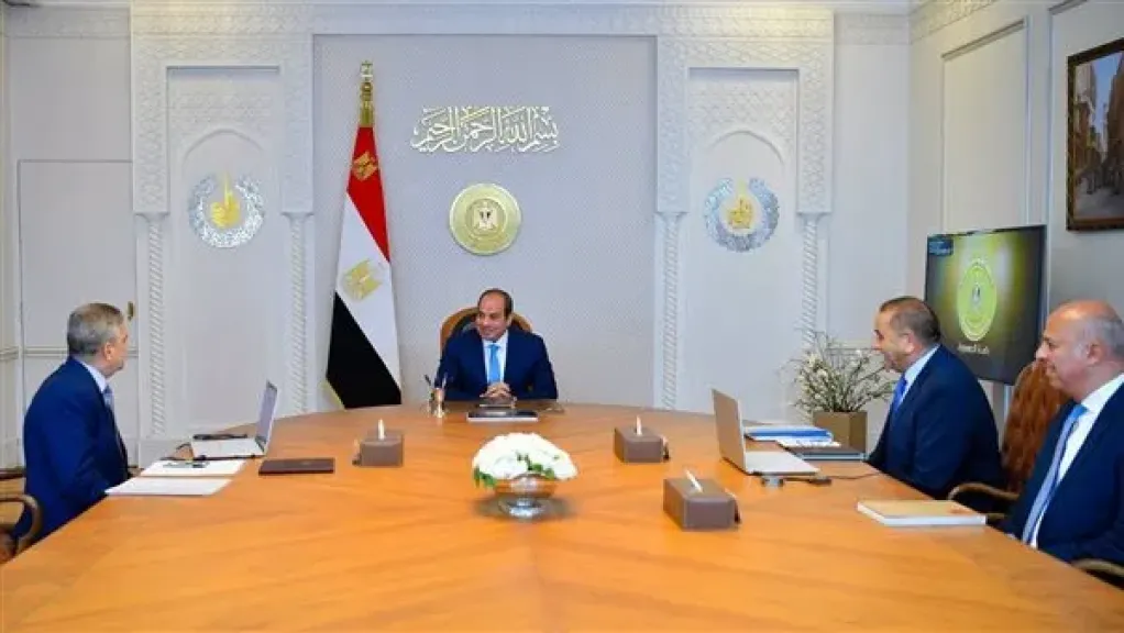 بأحدث التكنولوجيات.. السيسي يشدد على توطين الصناعات البحرية لتعزيز الاقتصاد القومي
