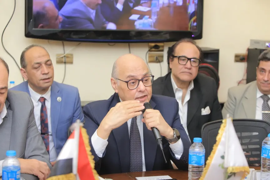 حزب الغد يحتفل بذكرى ثورة 30 يونيو.. وموسى مصطفى موسى: تحية للشعب الذي أراد وللجيش الذي حمى وللقائد الذي انحاز لإرادة المصريين/ صور