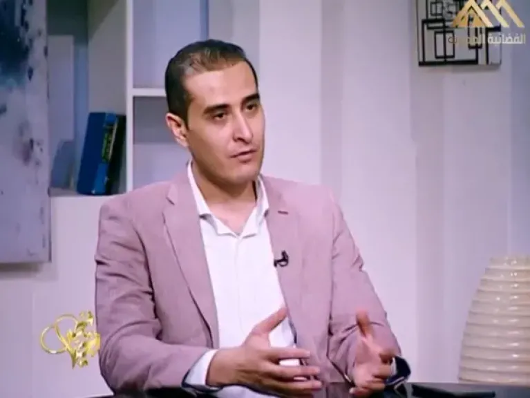 محمد ثروت هيكل، الكاتب الصحفي بجريدة الدستور