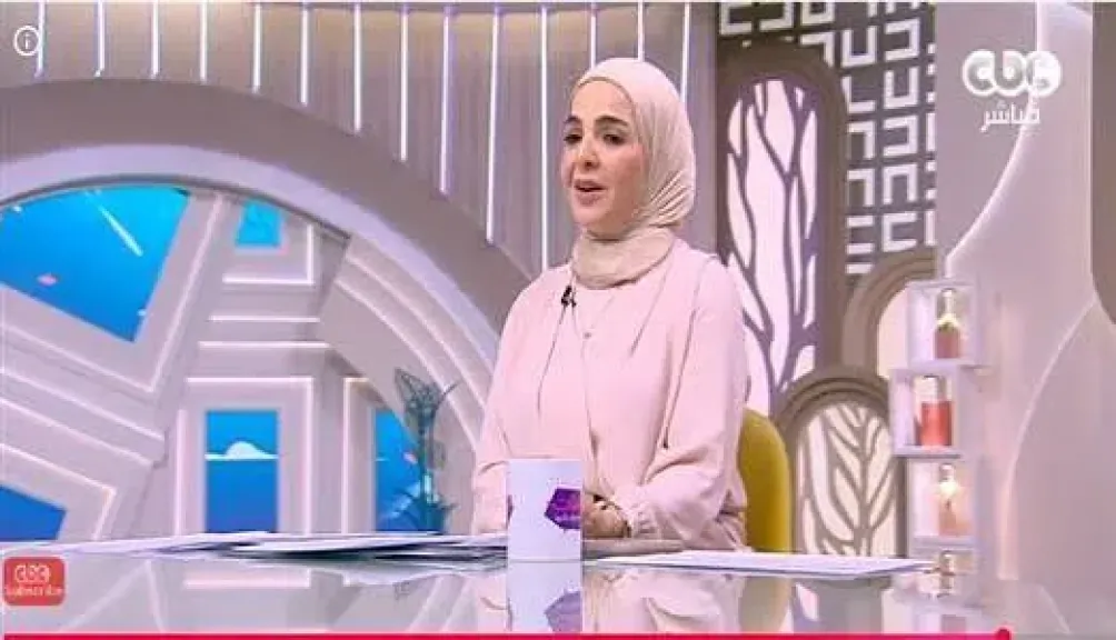منى عبد الغني: لا تتجاهلوا نصائح الأهل عند اختيار شريك الحياة