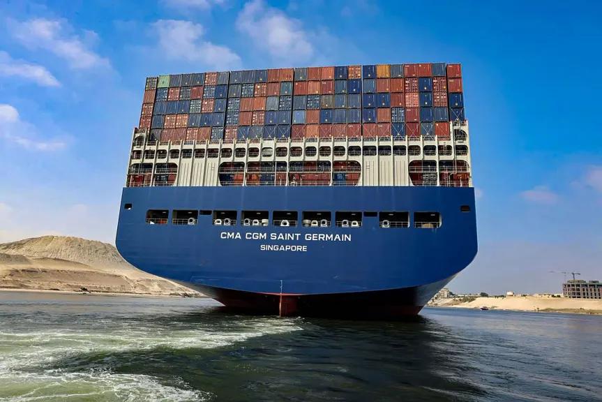 قناة السويس تشهد عبور سفينة الحاويات العملاقة الفرنسية ”CMA CGM SAINT GERMAIN” لأول مرة