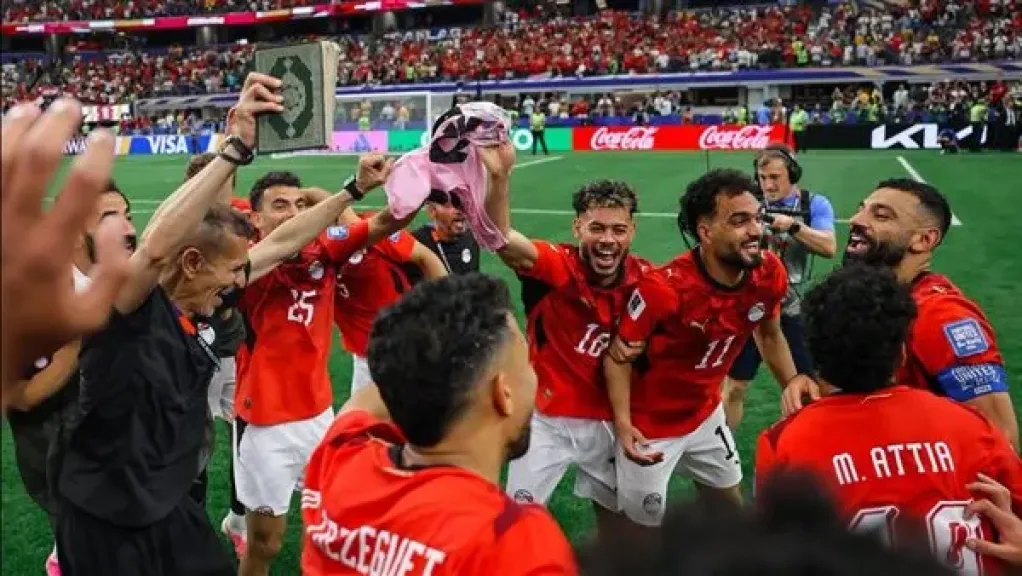 العالم يصفق للفراعنة.. الاتحاد الأوروبي يهنئ مصر بالإنجاز المونديالي غير المسبوق