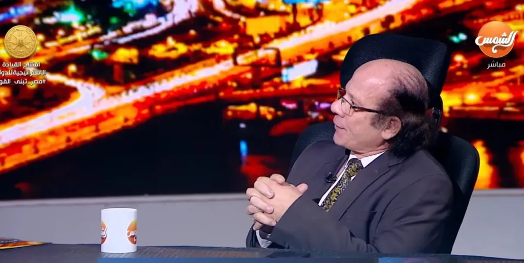  الدكتور محمد عبد العزيز، أستاذ العلوم والتربية بجامعة عين شمس